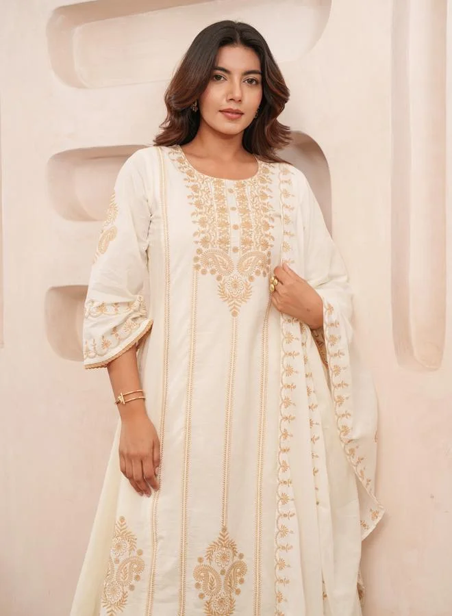 دي دبليو طقم كورتا قطن مطرزة بالأزهار مع بنطال ودوباتا للنساء